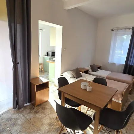Sadyba Guest house *